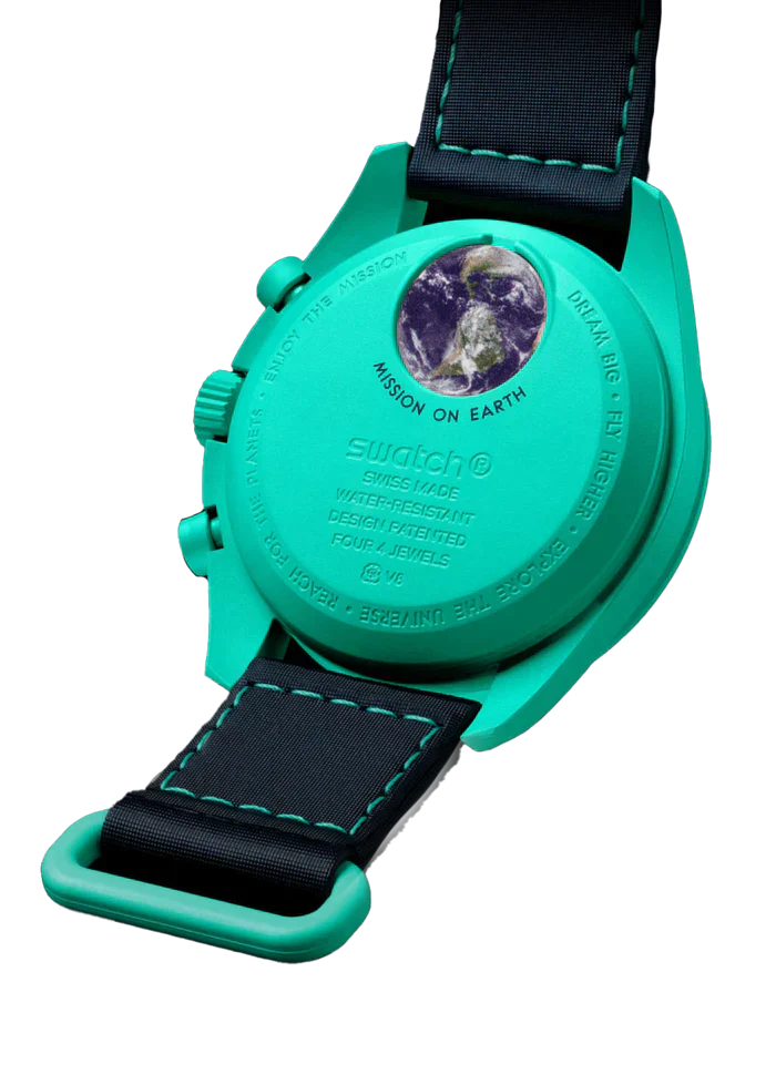 MoonSwatch MISSION ON EARTH POLAR LIGHTS